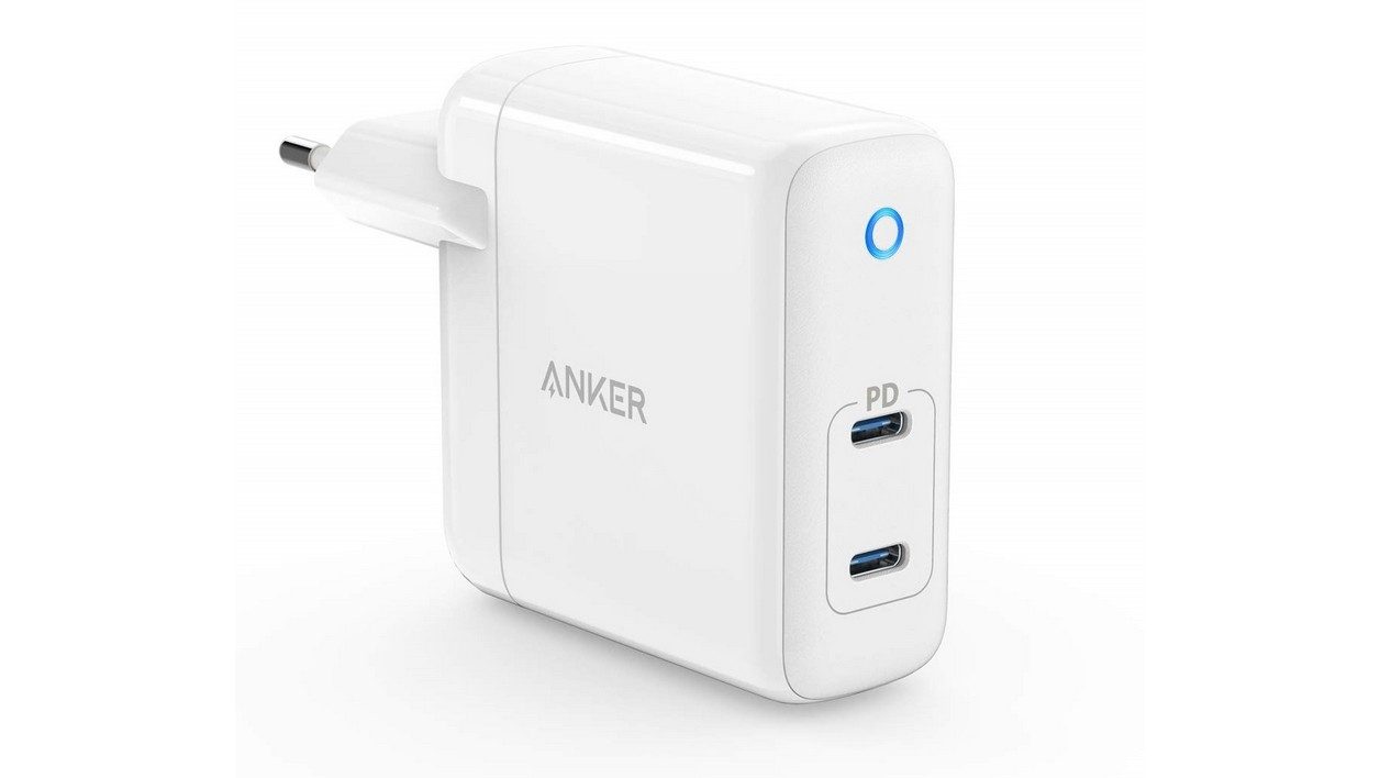 Anker PowerPort Atom PD 2 與 Anker 15W PowerWave 無線充電器