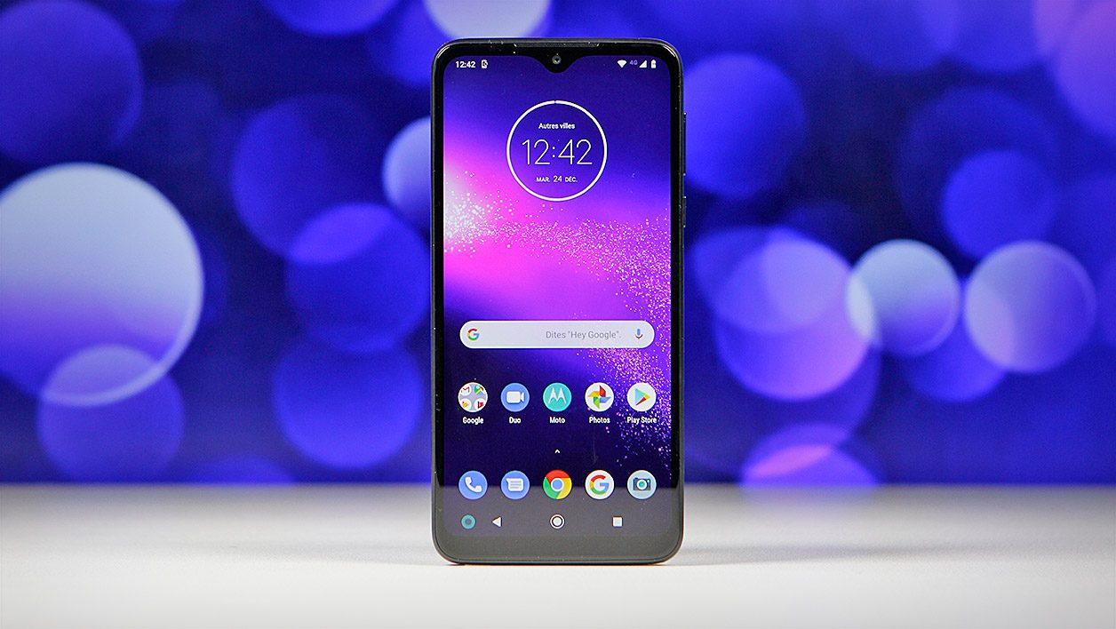 Motorola One Macro 對比 Blackview Hero 10