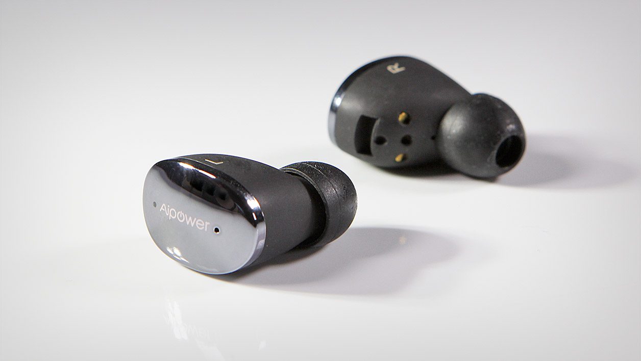 Aipower Wearbuds contre Ultimate Ears UE 贴合