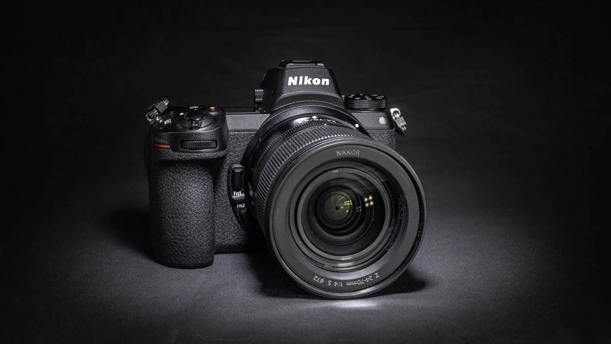 尼康 Z7 与奥林巴斯 OM-D E-M1 Mark III