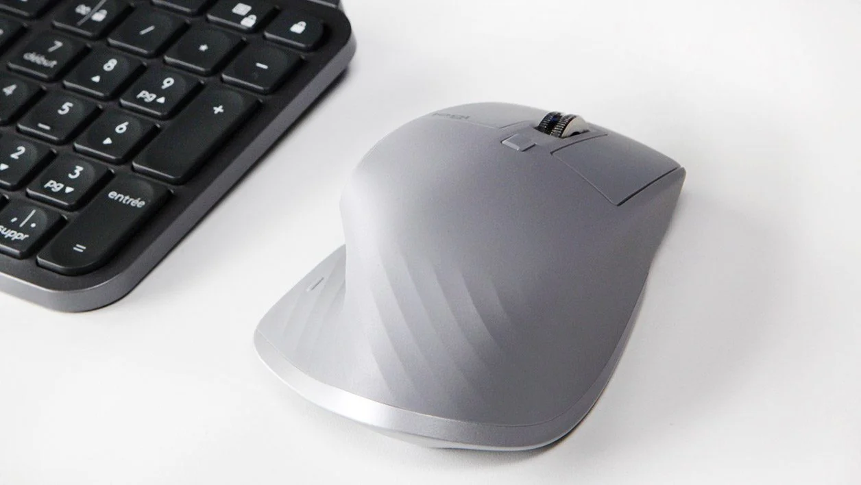 Logitech MX Master 3 对比 Logitech MX Master 3 for Mac