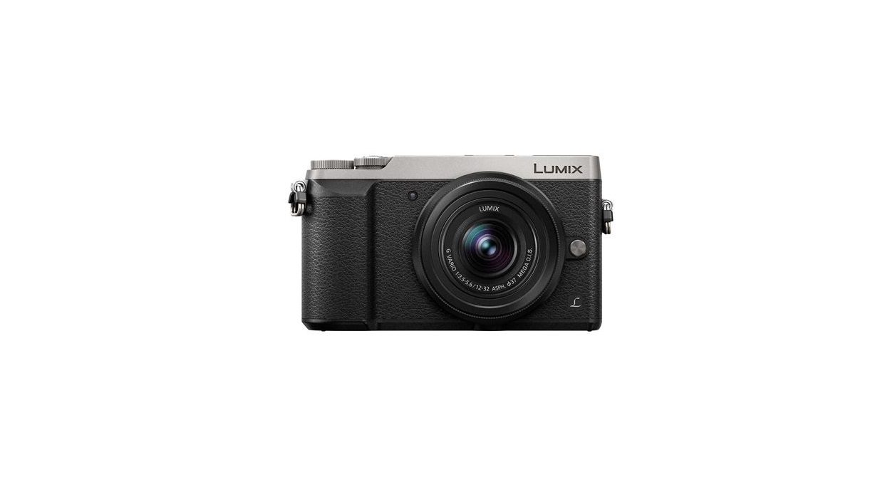 Fnac 网站上包含 Panasonic Lumix DMC-GX80 的完整套装售价不到 600 欧元