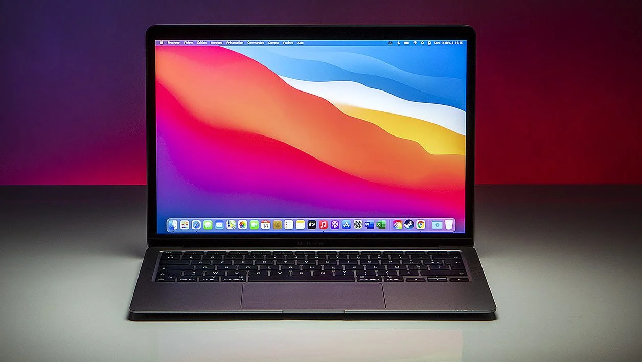 Apple MacBook Air 2020 M1 พร้อม LG Gram 17Z90Q-G.AD78F