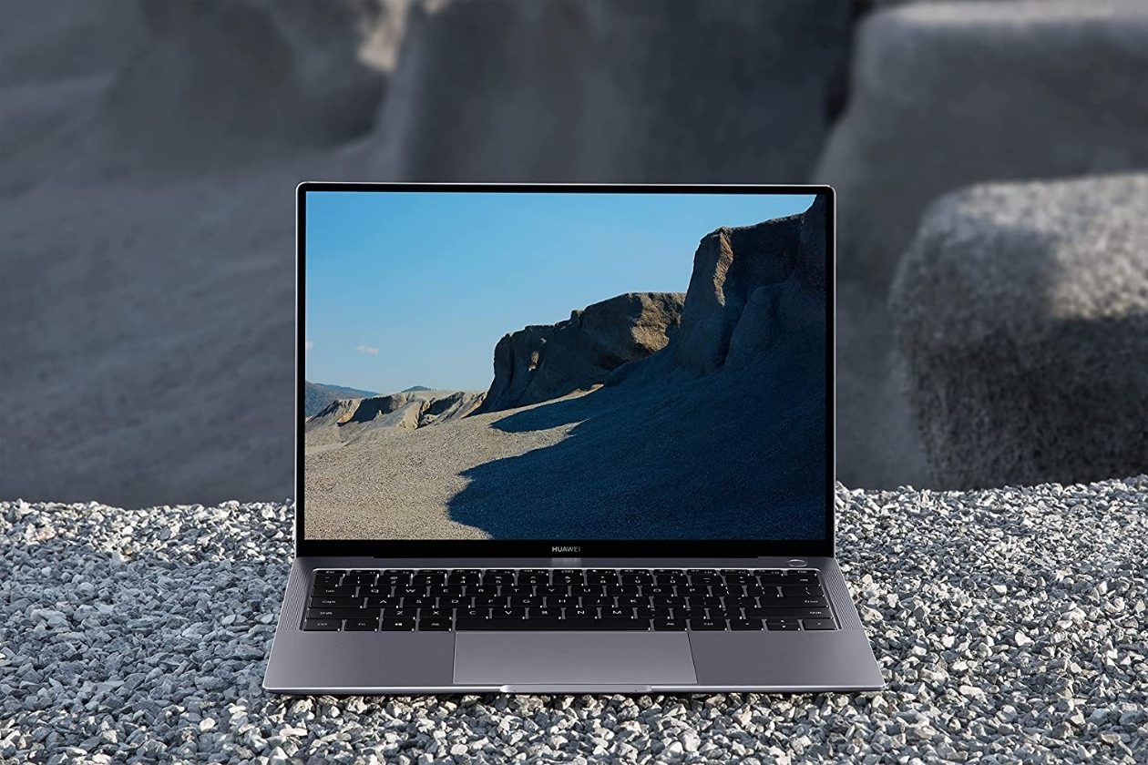 优秀的 HUAWEI MateBook X Pro 2021 版本周初以低价出售