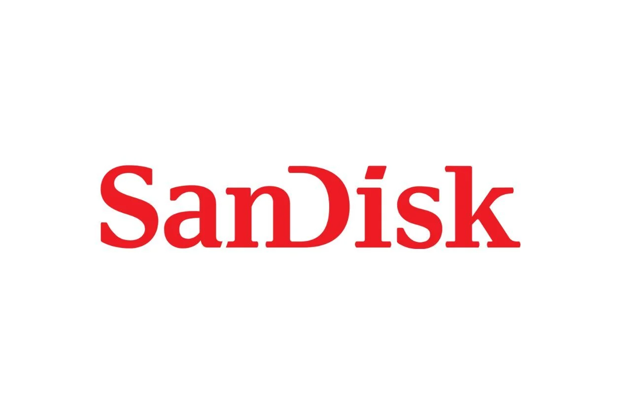 SanDisk USB 隨身碟：網路星期一期間高達