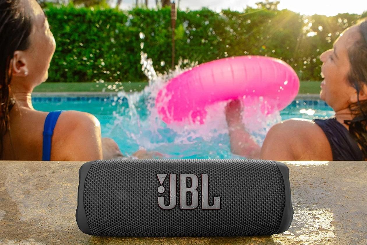 ลำโพงบลูทูธ JBL Flip 6 วางจำหน่ายแล้ว ถึงเวลาใช้ประโยชน์จากมันแล้ว