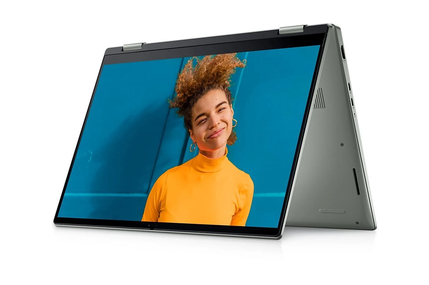 戴尔 Inspiron 灵越 14 二合一 (7420) 与 Microsoft Surface Pro 9