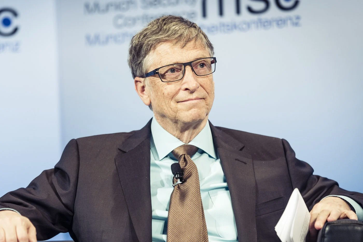 比爾蓋茲 (Bill Gates) 發布了他 48 年前寫的履歷，就在微軟創立之前