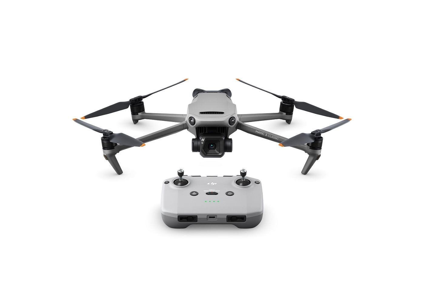 DJI Mavic 3 Classic 與 Parrot Anafi FPV