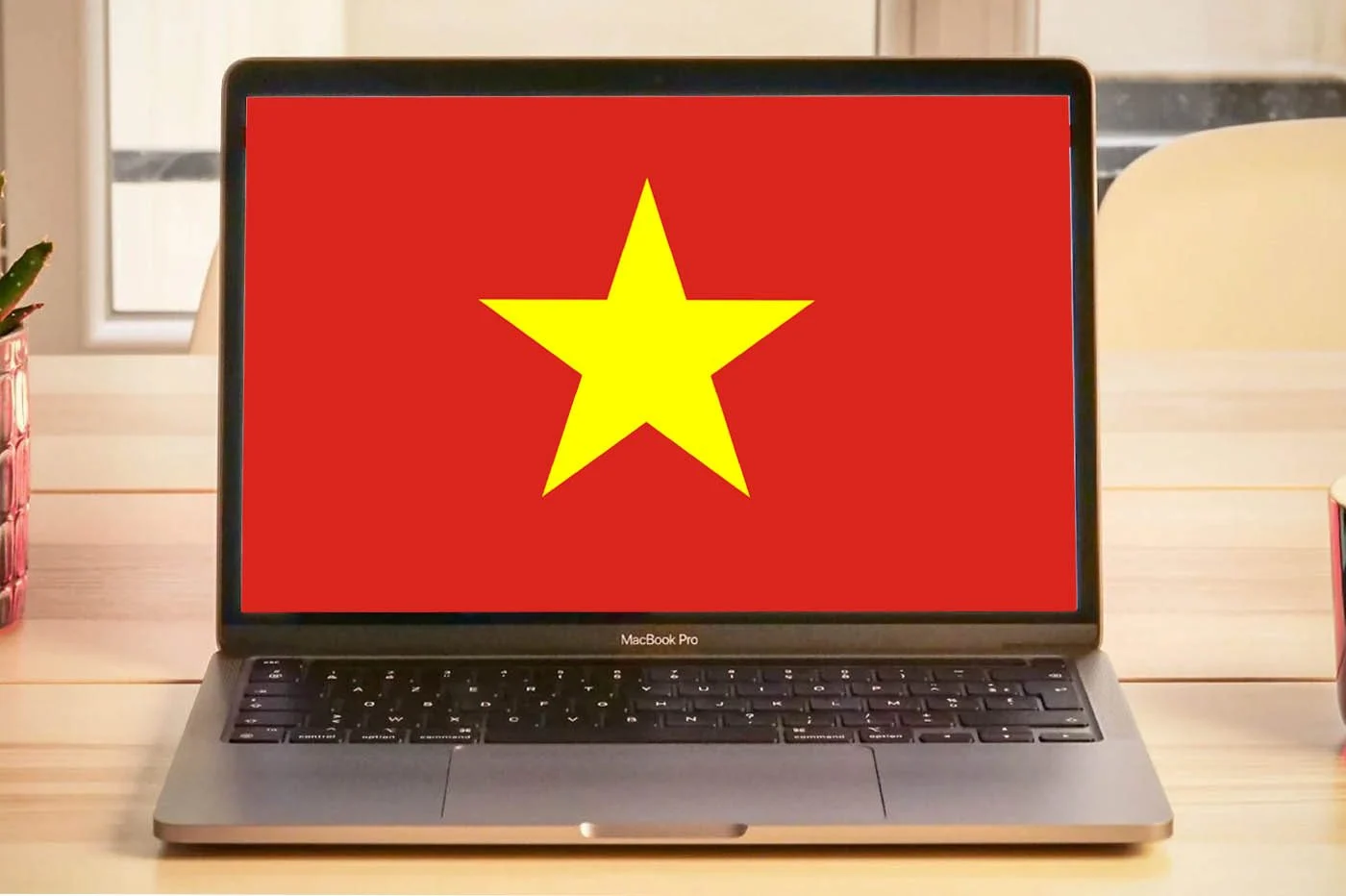 苹果明年将在越南开始生产 Macbook