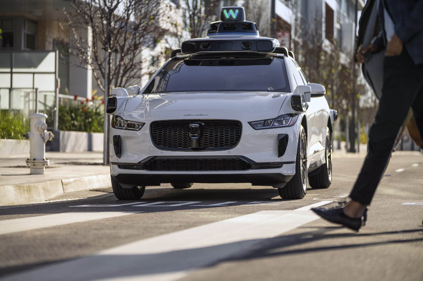 Robotaxi: Waymo เตรียมพร้อมสำหรับการมาถึงของการโดยสารแบบชำระเงิน