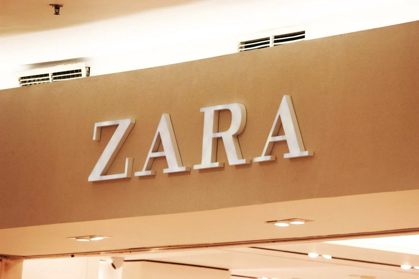 Zara 與 Vinted 競爭，推出銷售、捐贈或修理衣物的平台