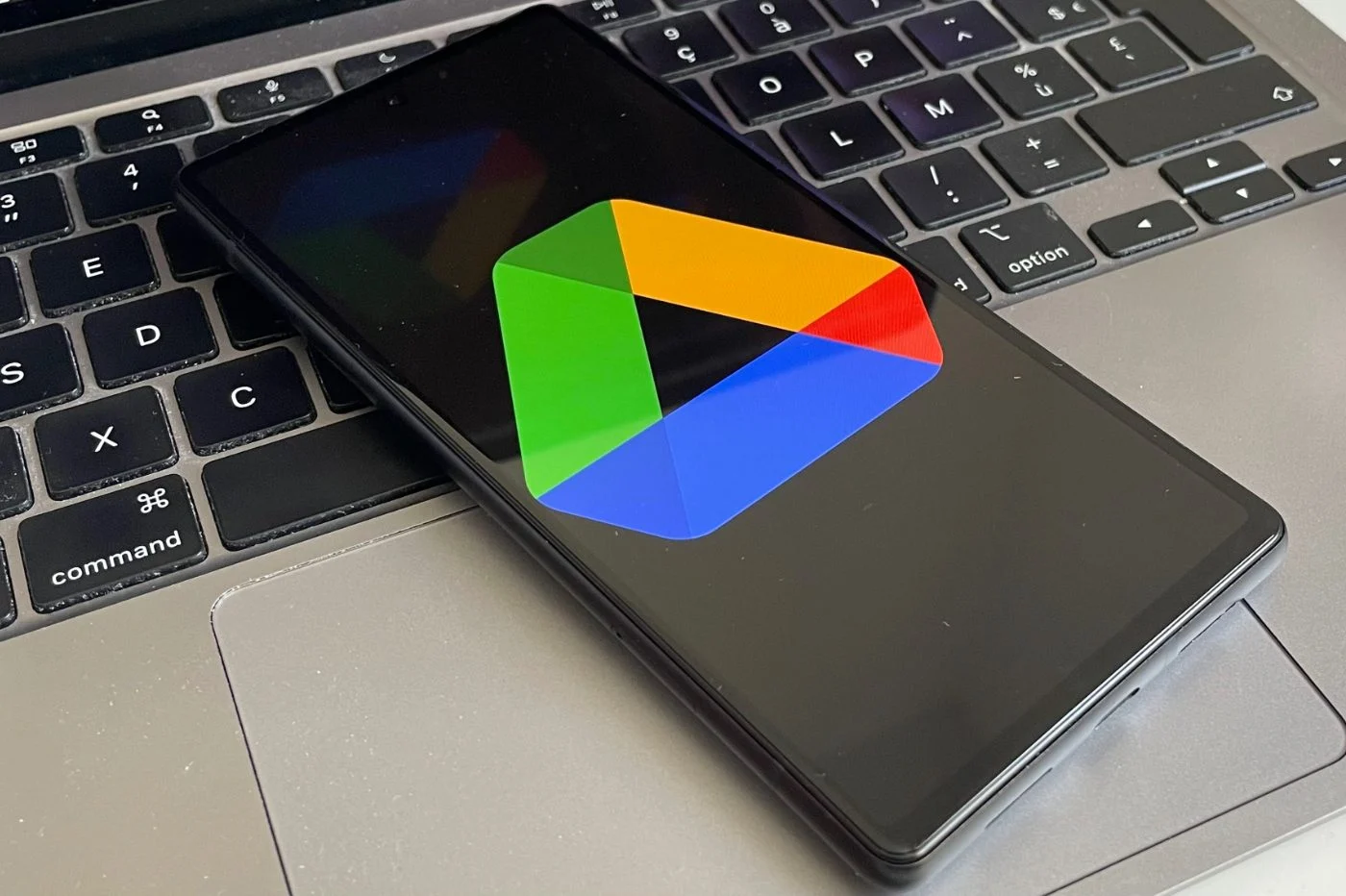 Google Drive: เครื่องสแกนเอกสารได้รับการปรับปรุงโฉมใหม่บน Android