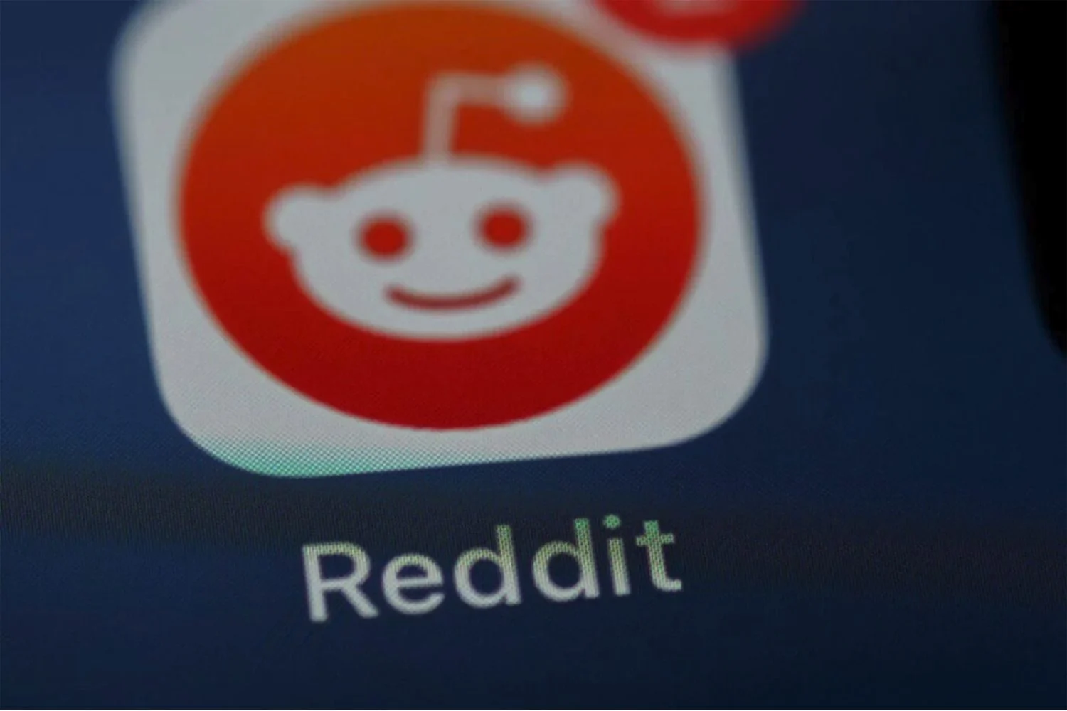 Reddit 在 IPO 前几个小时公布了其估值