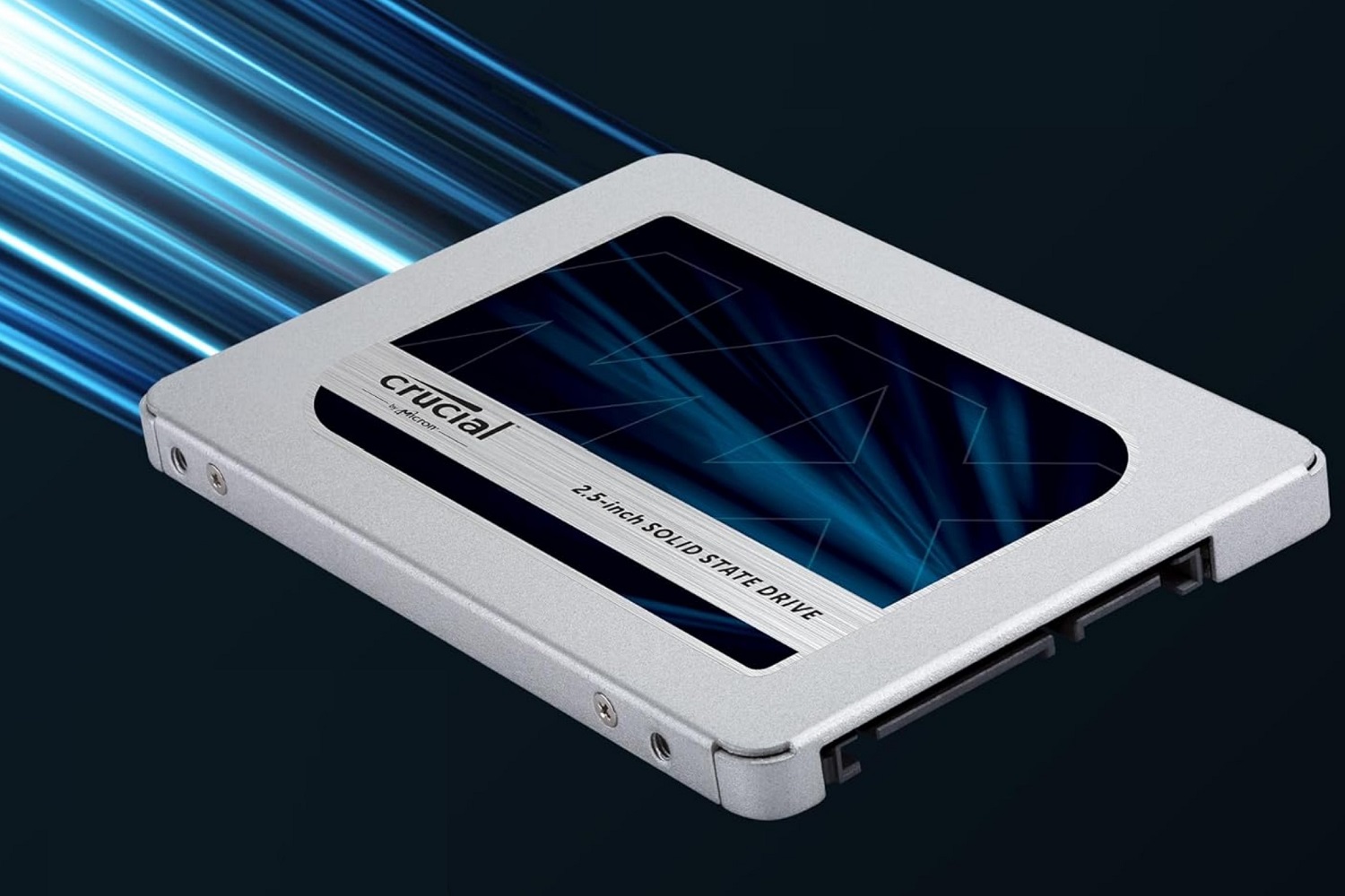 这款 Crucial MX500 SSD 价格合理，非常适合更新旧配置 (