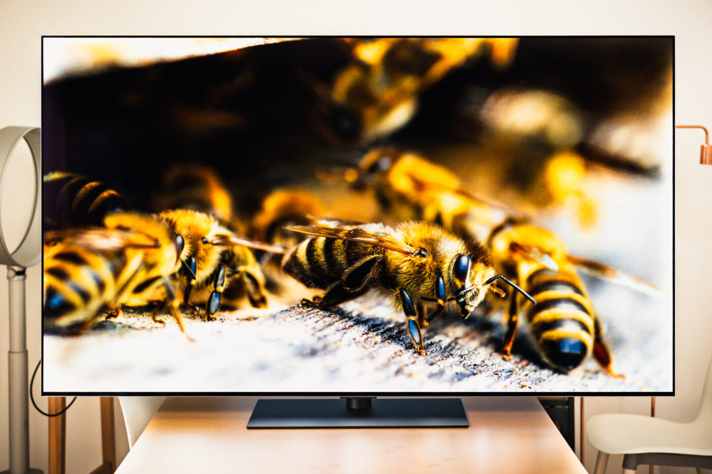 LG OLED65G46LS กับฟิลิปส์ 55OLED936