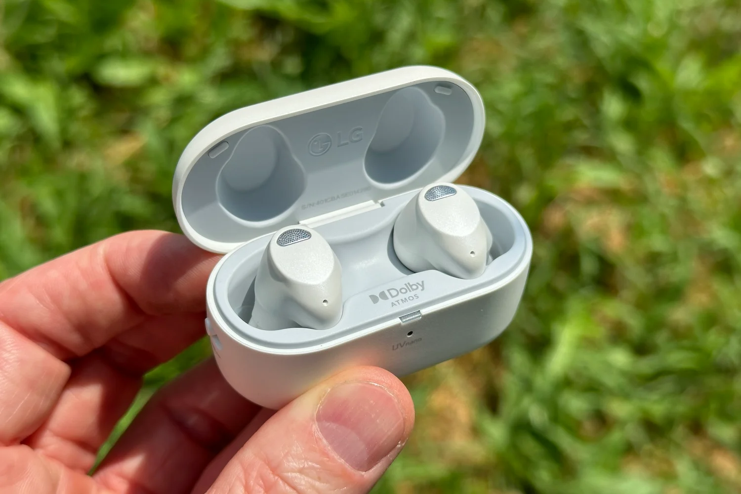 LG Tone Free T90S 評測：如果它們是 AirPods Pro 的最佳競爭對手怎麼辦？