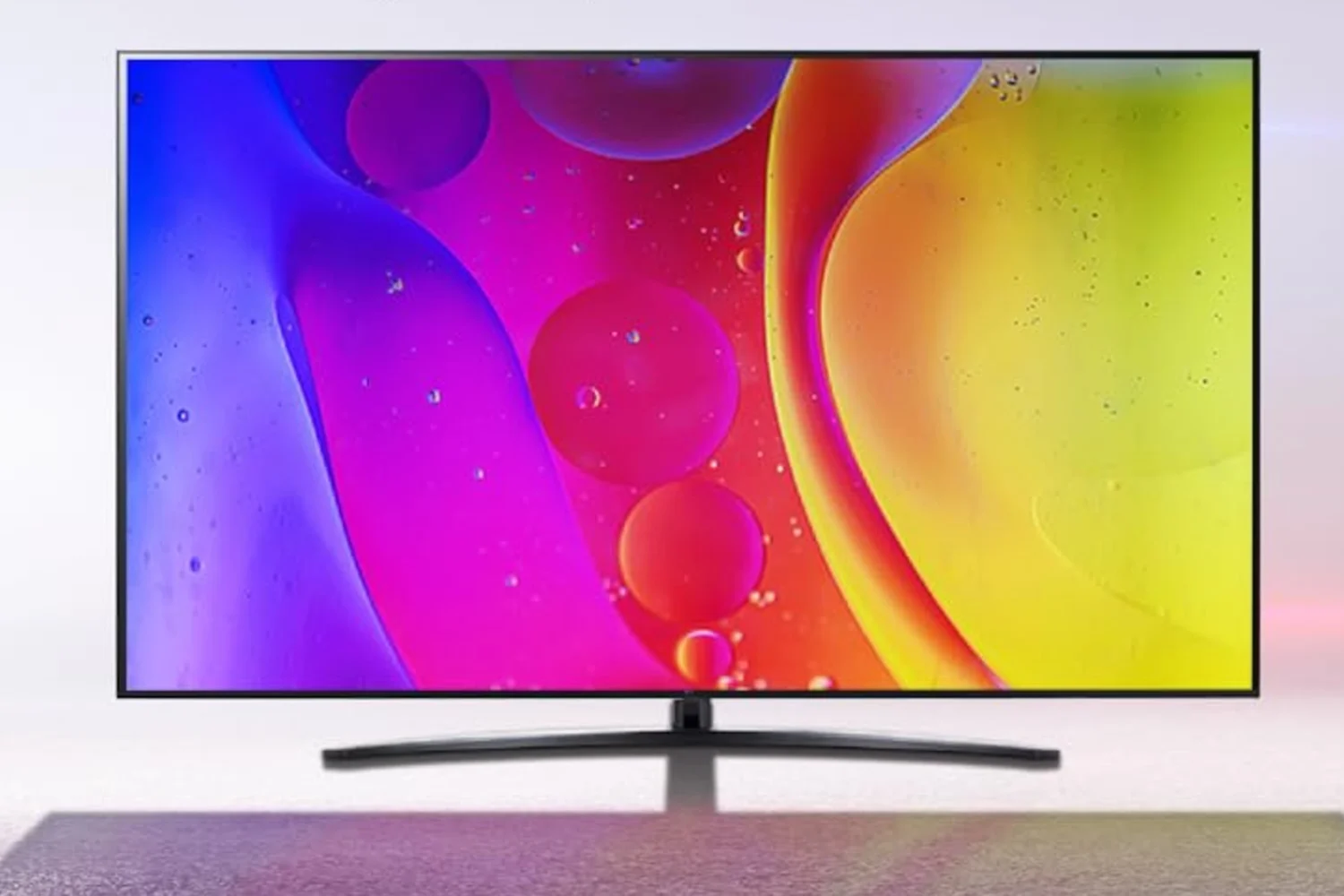 黑色星期五結束時，亞馬遜對這款巨大的 LG 4K 電視（189 公分）推出 XL 優惠😲